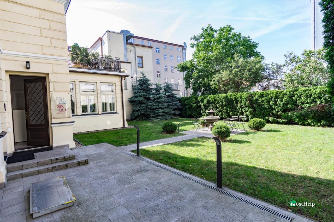 Unique Location With Hot-Tub, Terrace And Garden Villa Prague Ngoại thất bức ảnh