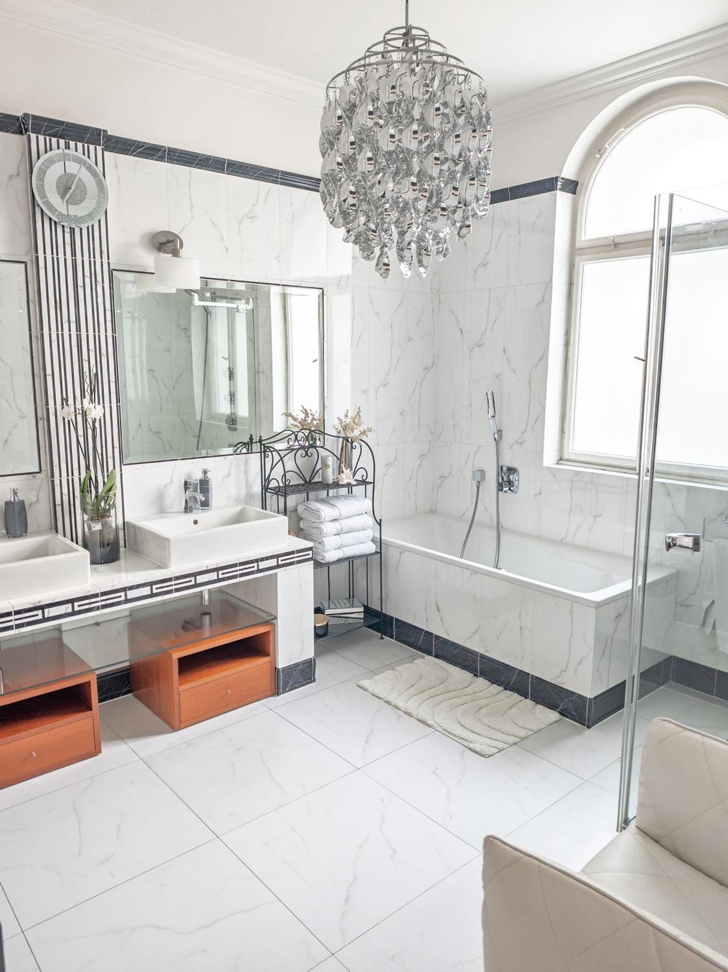 Unique Location With Hot-Tub, Terrace And Garden Villa Prague Ngoại thất bức ảnh
