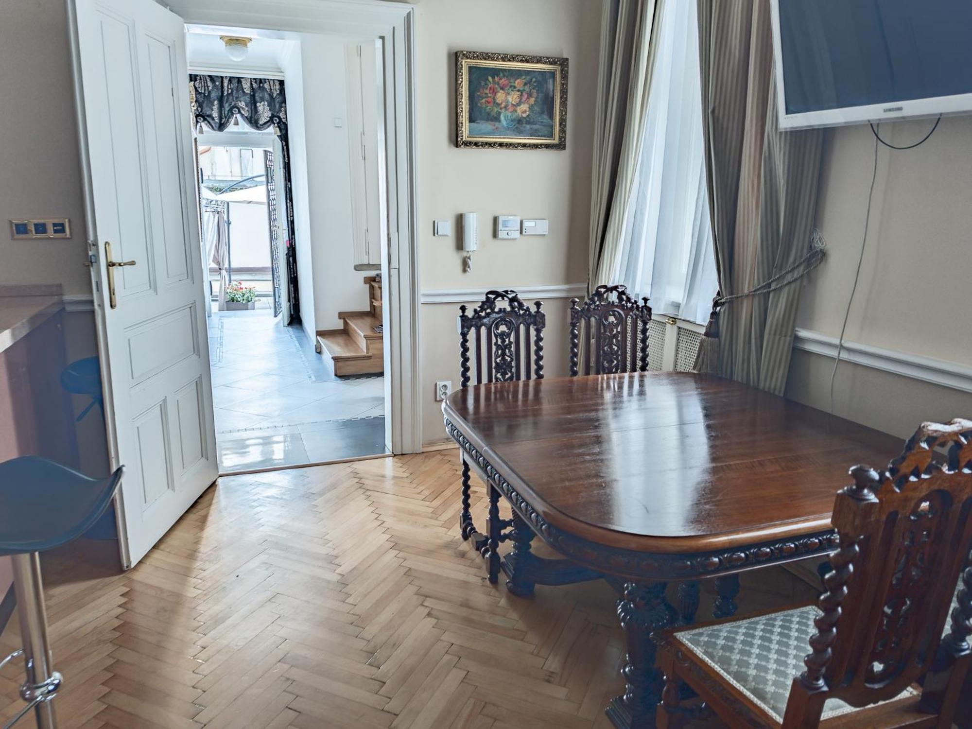 Unique Location With Hot-Tub, Terrace And Garden Villa Prague Ngoại thất bức ảnh
